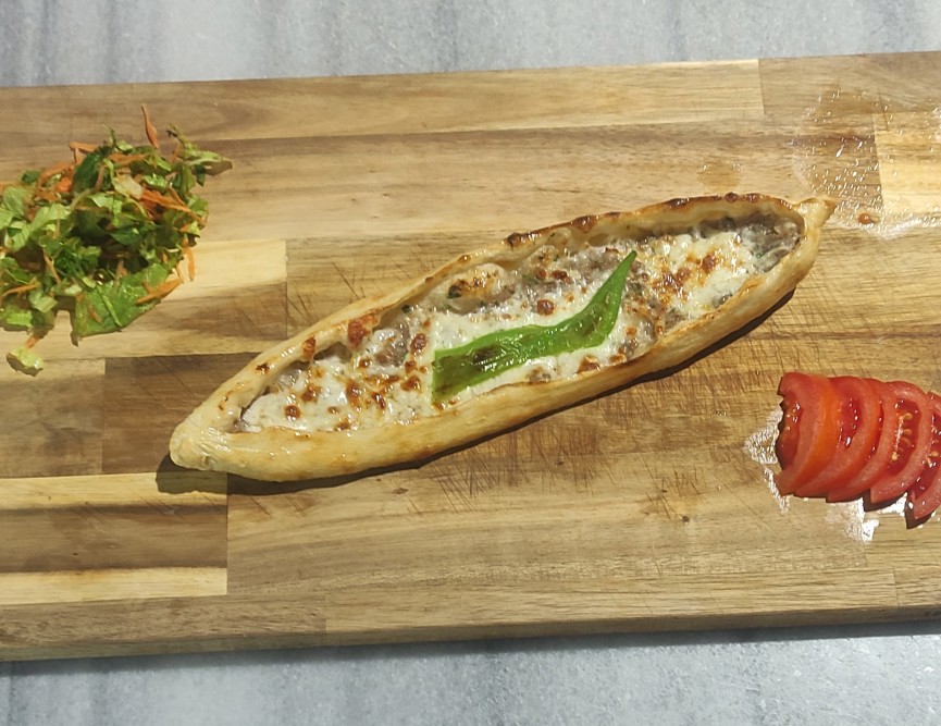 KIYMALI KAŞARLI UZUN CANTIK