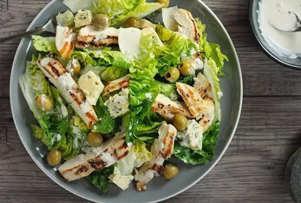 TAVUKLU SALATA 