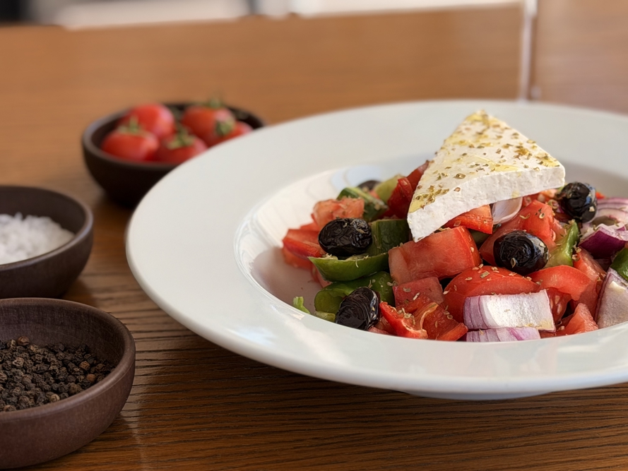 Yunan Salatası