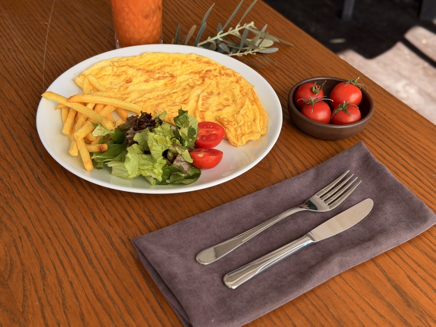 Sade Klasik Omlet HMA Hotel & Suites
