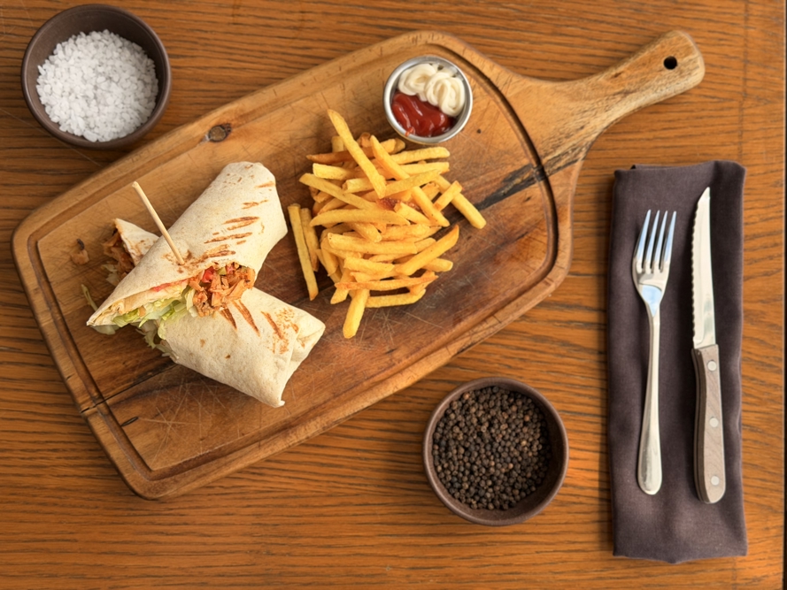 Tavuk Döner Wrap HMA Hotel & Suites