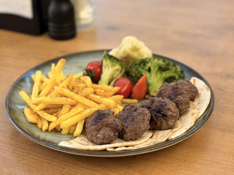 Klasik Türk Usulü Köfte